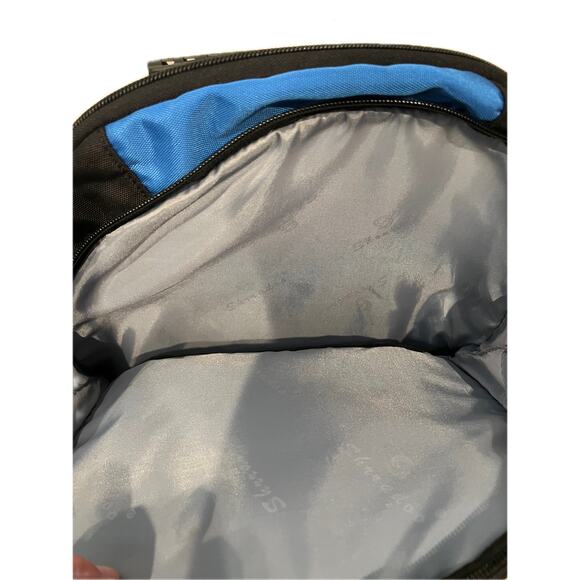 Shrradoo Padded Computer Travel Backpack - Picture 6 of 8